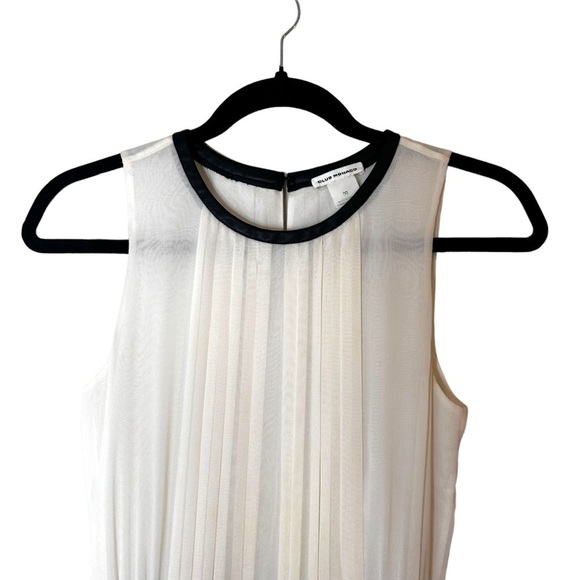 Club Monaco Silk Chiffon Pleated Sleeveless Crew Neck One Piece Jumpsuit - Picture 7 of 13